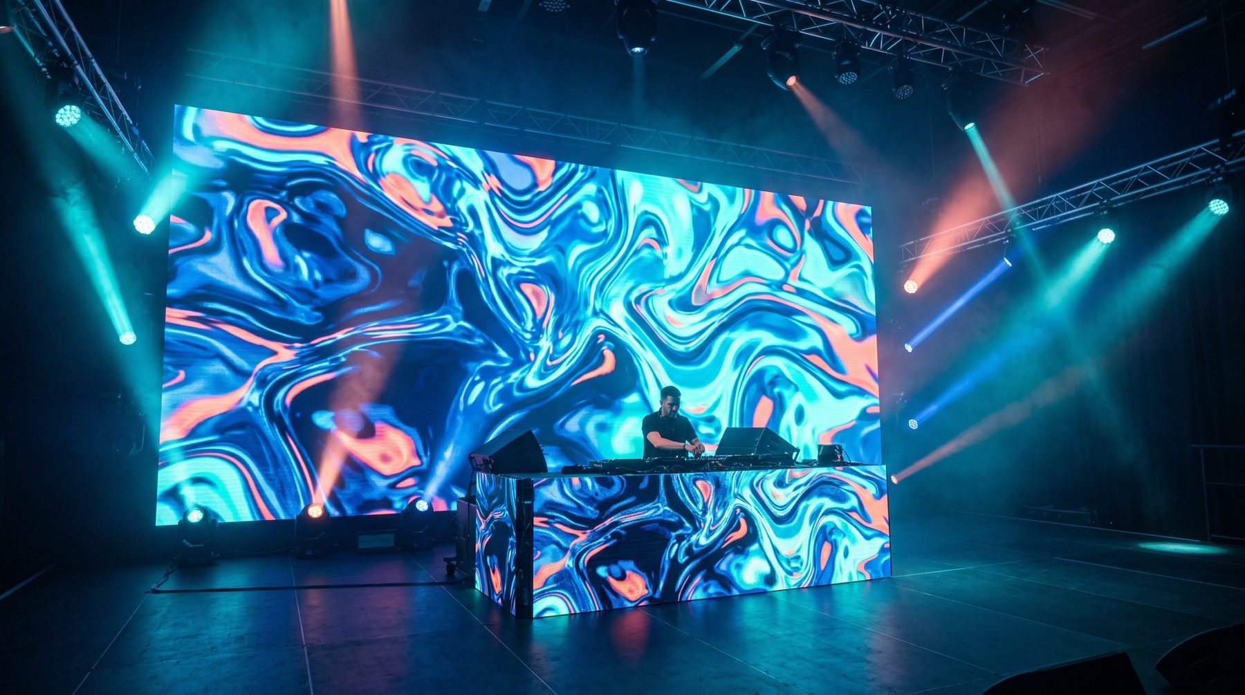 On Deck full LED stage build at a corporate event